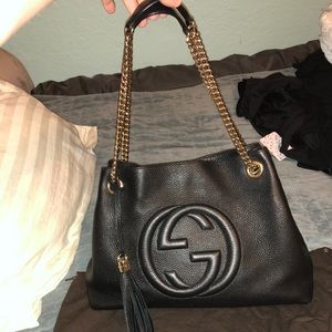 Gucci soho tote with chain
